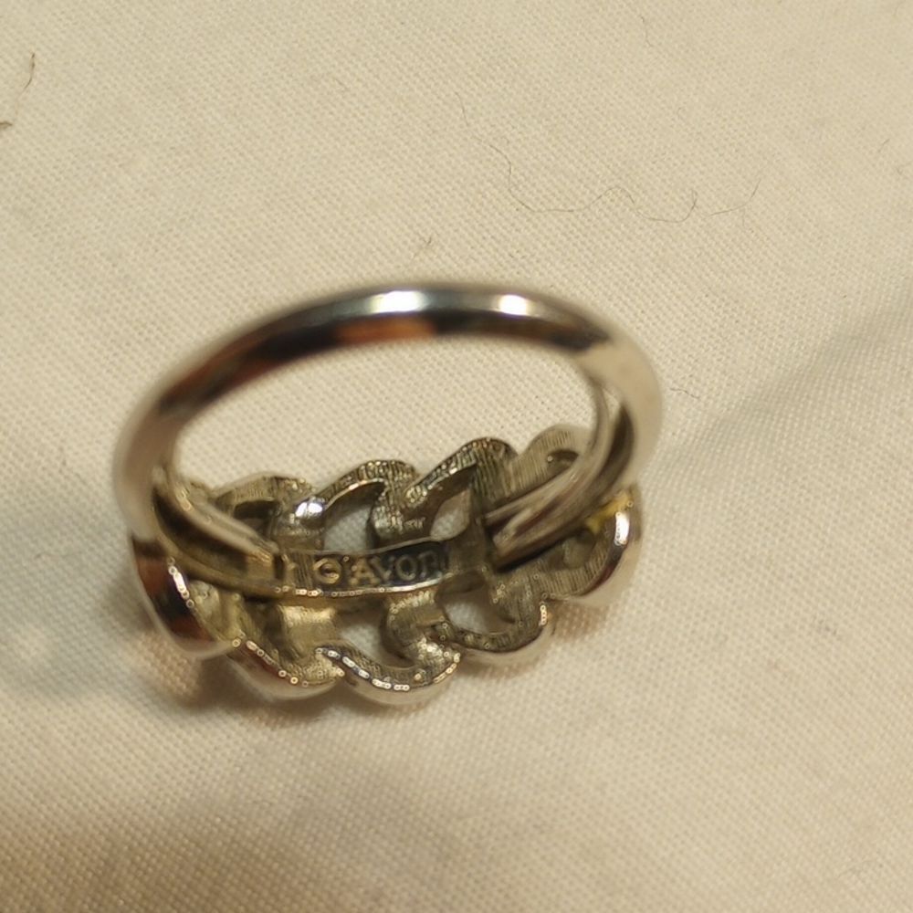 Avon Jewelry Silver Toned Scroll Ring 7-7.5 - Picture 5 of 5